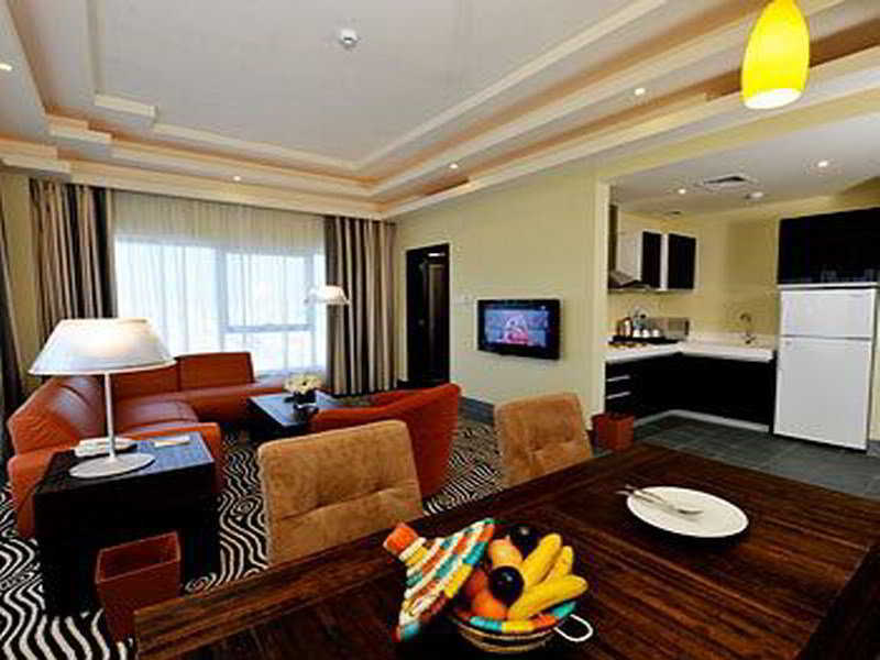 מנאמה Al Raya Suites Hotel מראה חיצוני תמונה