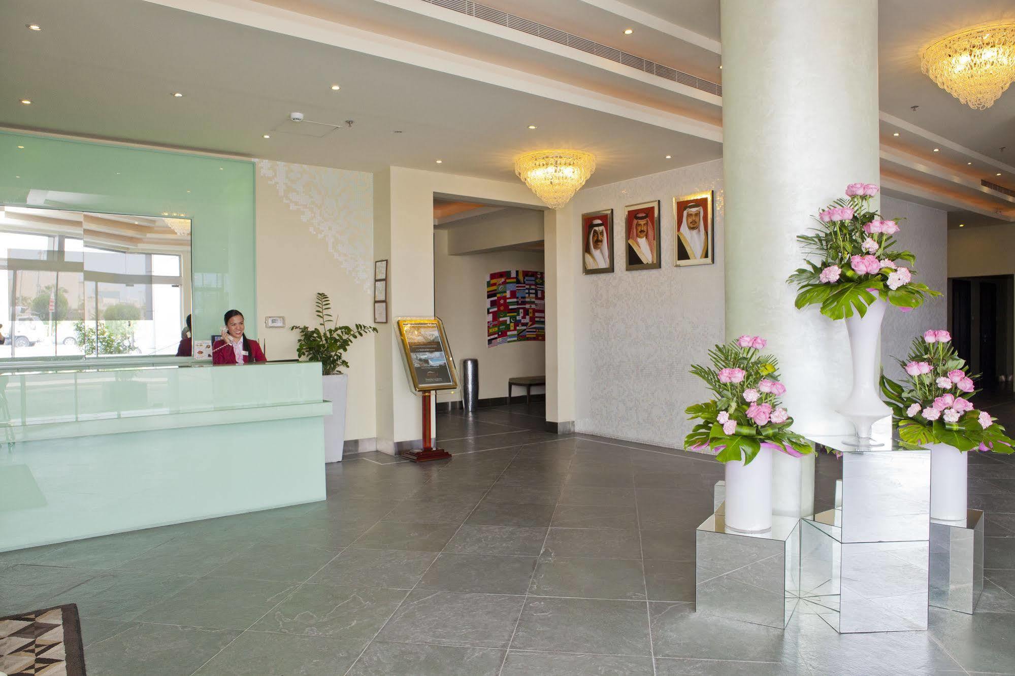 מנאמה Al Raya Suites Hotel מראה חיצוני תמונה